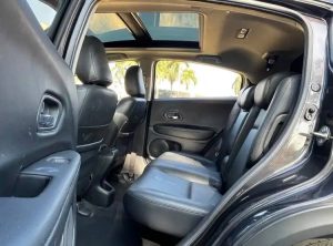 Honda Vezel 1.5 CVT Phanton Night - Pioneer Edition